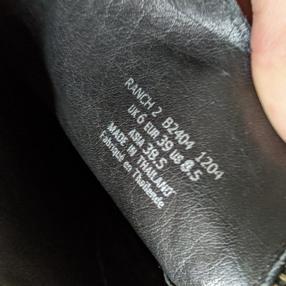 8.5 half leather half suede boots - Picture 3 of 4